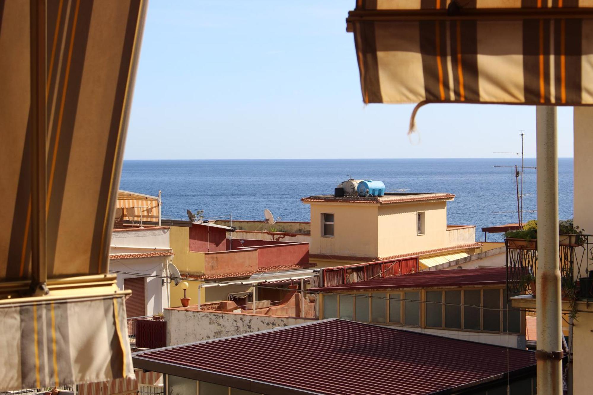 La Maison Dorée Giardini-Naxos Extérieur photo